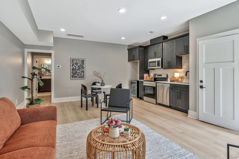 3804 Sentinel Dr, Nashville, TN 37209