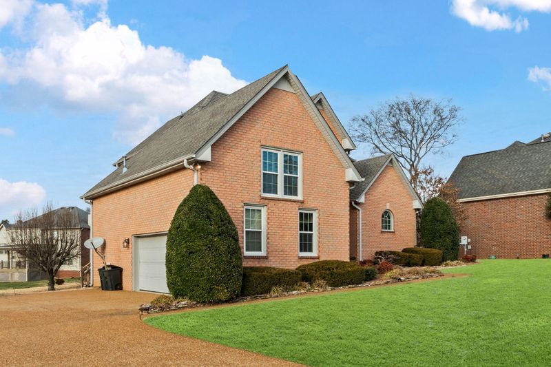 126 Wyncrest Way, Hendersonville, TN 37075