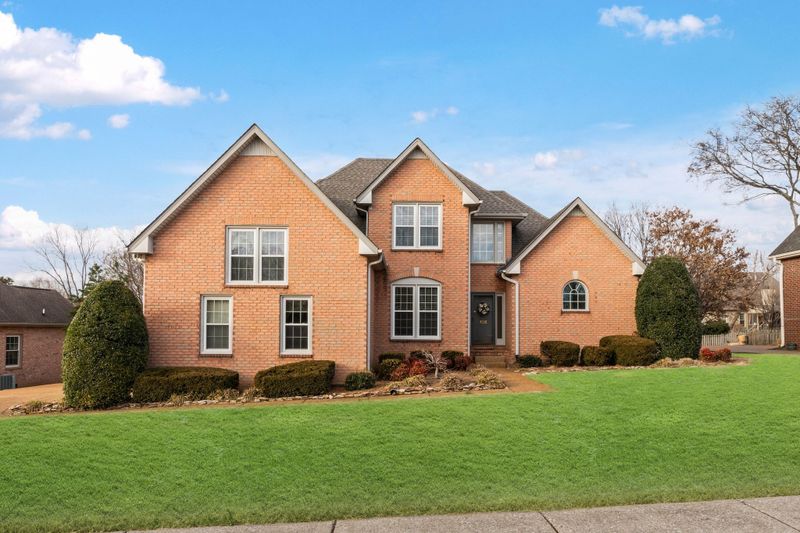 126 Wyncrest Way, Hendersonville, TN 37075
