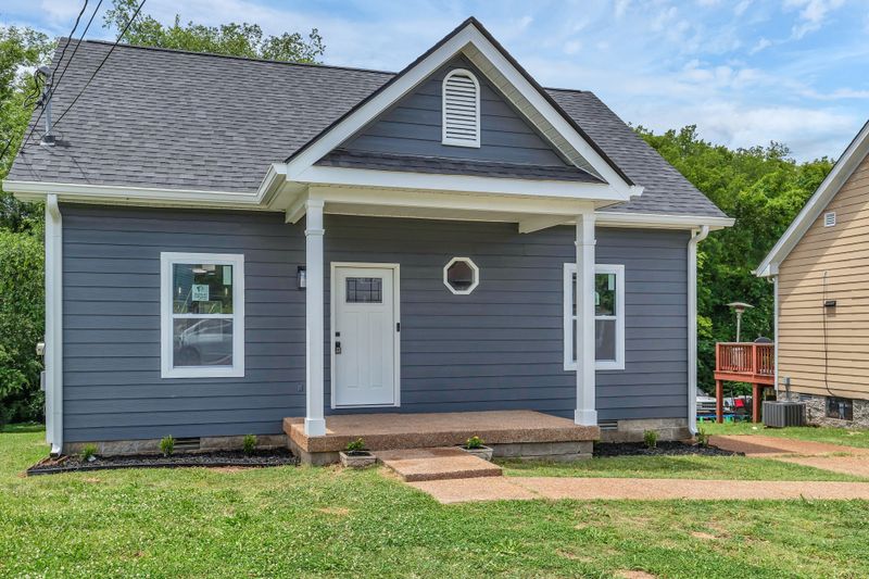 3926 Alameda St, Nashville, TN 37209