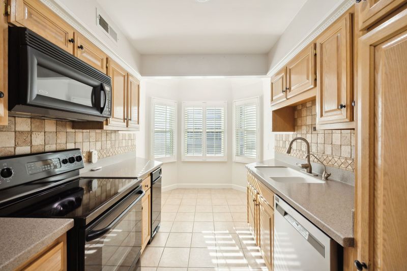 3818 West End Ave #311, Nashville, TN 37205