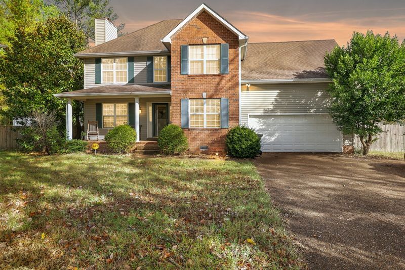 1128 Carriage Park Dr, Franklin, TN 37064