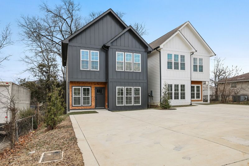 265 Paragon Mills Rd, Nashville, TN 37211
