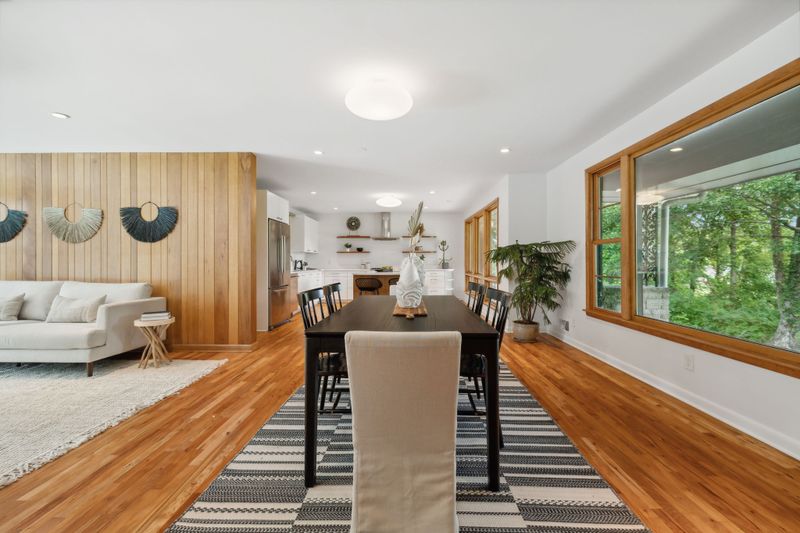 225 Brook Hollow Rd, Nashville, TN 37205