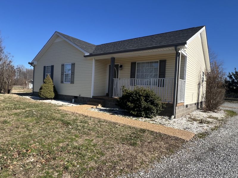 1009 E Evelyn Ct, Portland, TN 37148