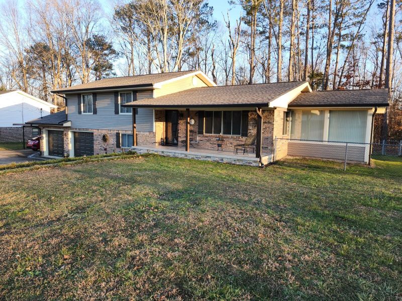 72 Foster Dr, Ringgold, GA 30736