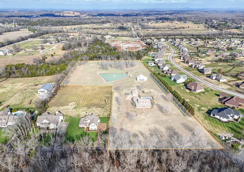 535 Carver Ln, Lebanon, TN 37087