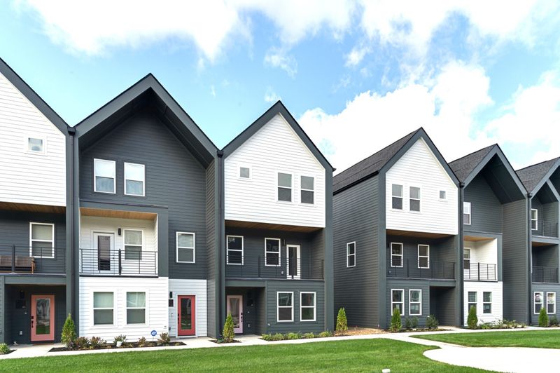 550 Markham St #9, Nashville, TN 37214