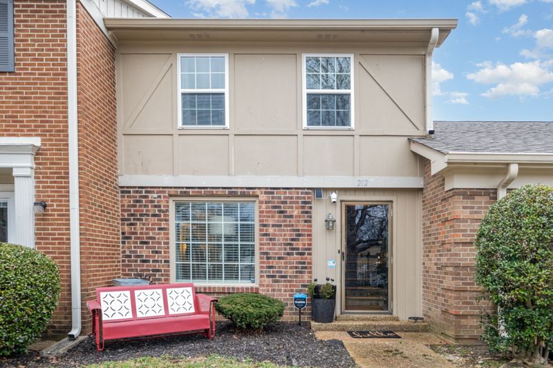 212 Plantation Ct, Nashville, TN 37221