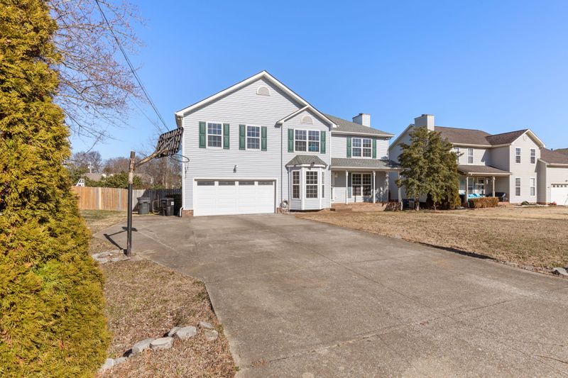 1604 Jennifer Dr, Columbia, TN 38401