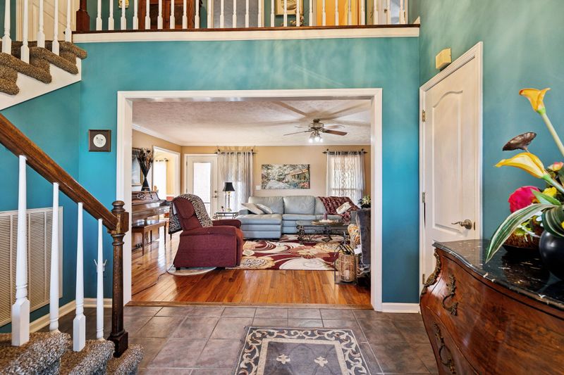 1108 Creekround Ct, Murfreesboro, TN 37130