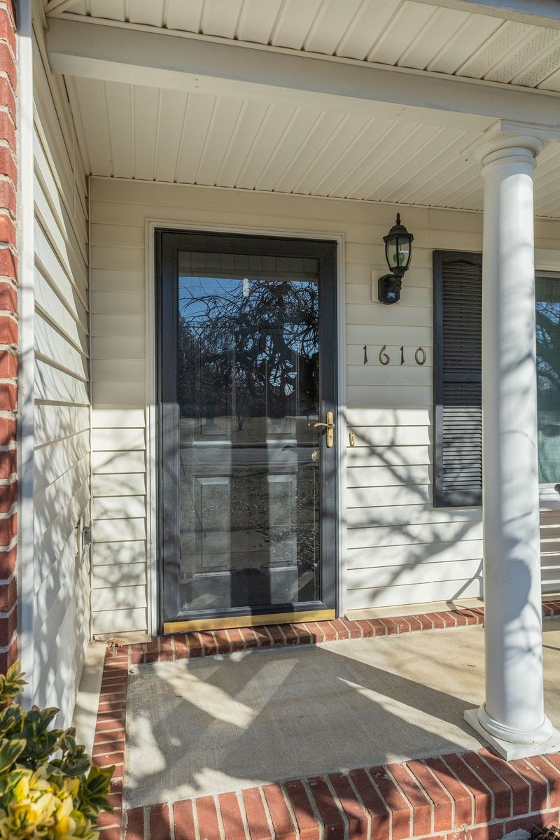 1610 Cason Trl, Murfreesboro, TN 37128