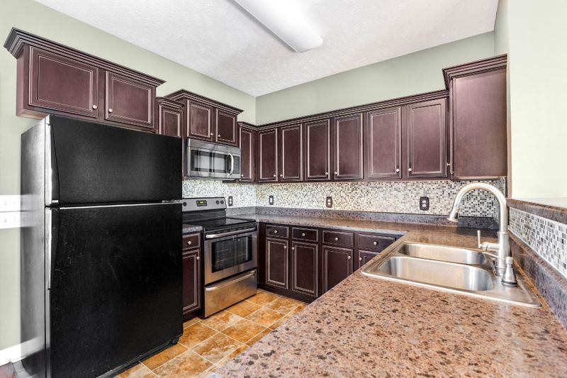 1209 Sundown Ct, Antioch, TN 37013