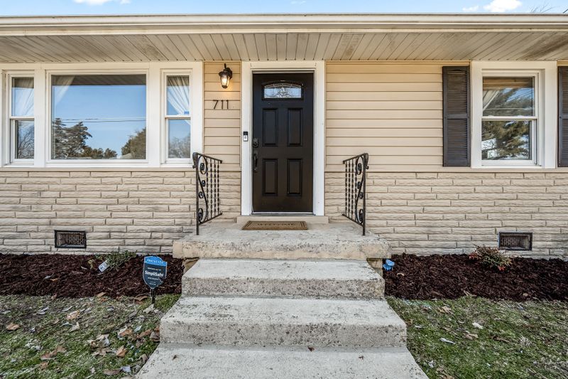 711 Sunset Ave, Murfreesboro, TN 37129