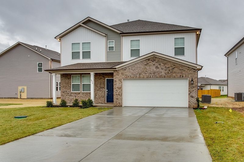 255 Glade Dr E, Mount Juliet, TN 37122