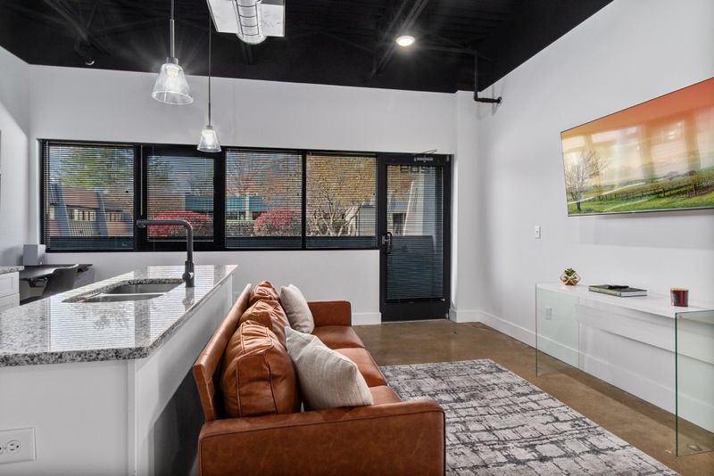 295 Plus Park Blvd #209, Nashville, TN 37217