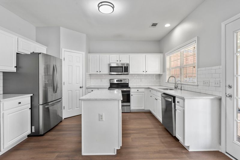 5901 Westheimer Dr, Brentwood, TN 37027