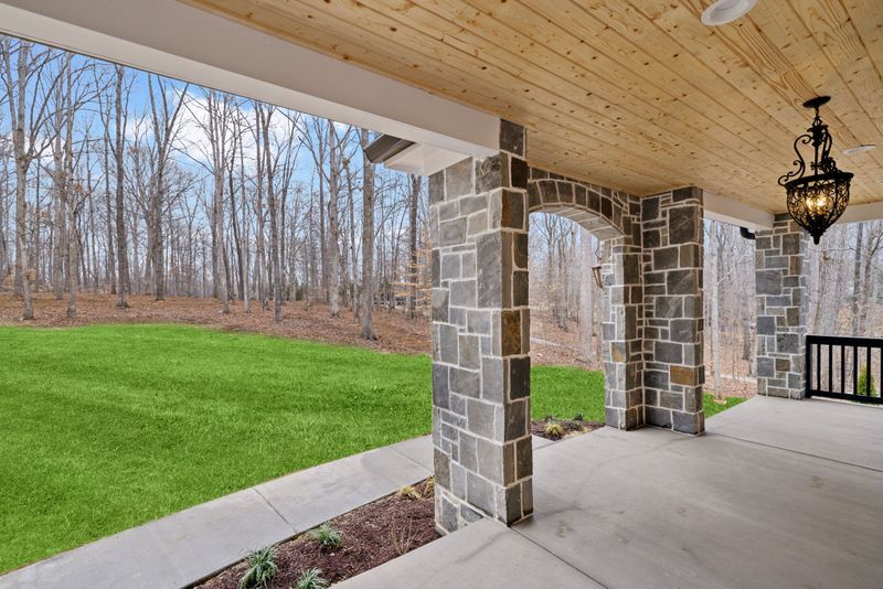 1091 Bald Eagle Dr, Kingston Springs, TN 37082