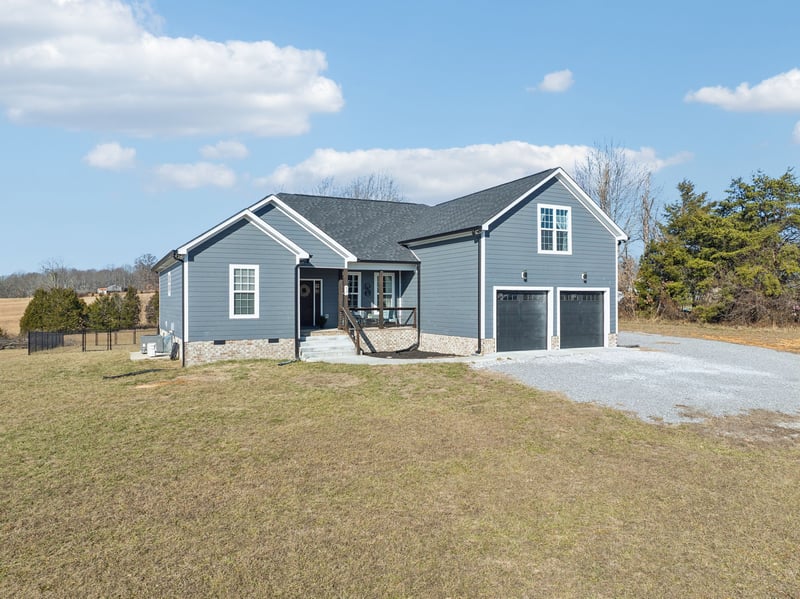 437B Nubia Rd, Westmoreland, TN 37186