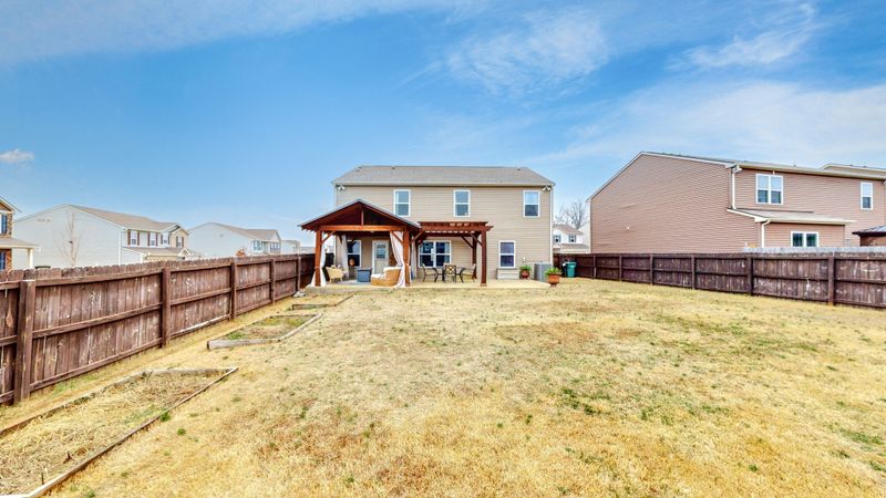 1200 Lumsley Dr, Lebanon, TN 37087