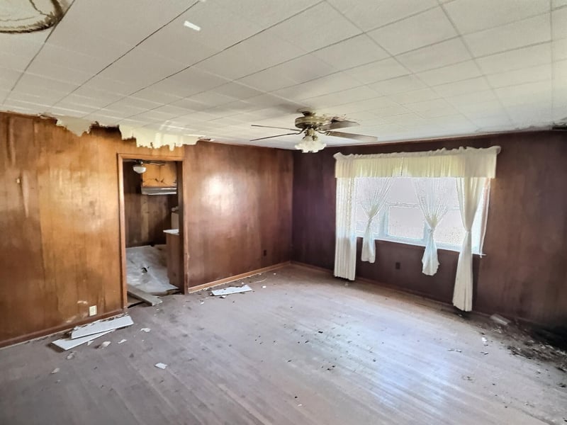 607 10th St, Bridgeport, AL 35740