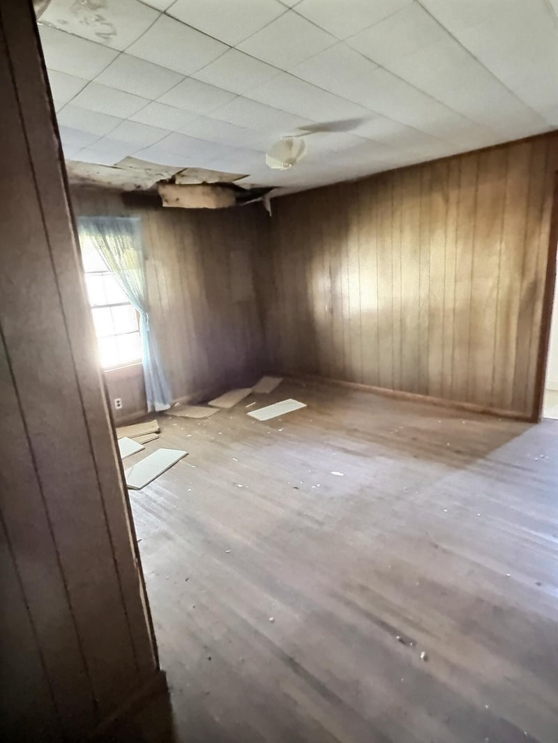 607 10th St, Bridgeport, AL 35740