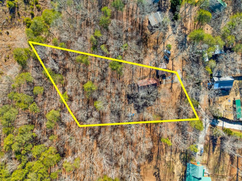 65 Rocky Top Trl, Trenton, GA 30752