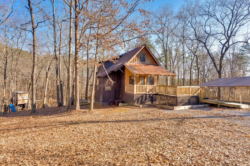 65 Rocky Top Trl, Trenton, GA 30752
