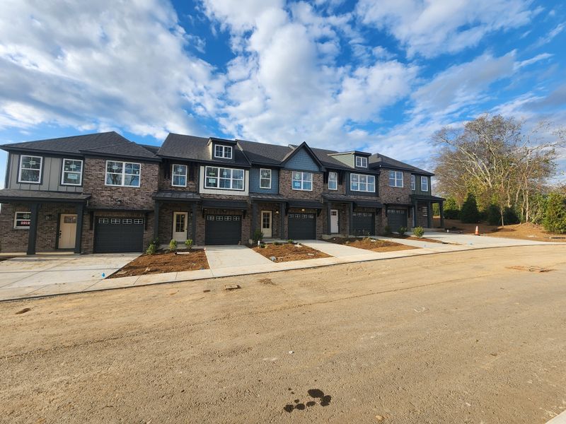 422 Bishop Blvd NW, Gallatin, TN 37066