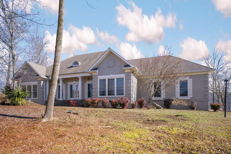 535 Whispering Pines Dr, Trenton, GA 30752