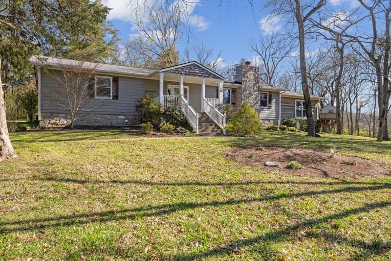 1910 W Harpeth Rd, Franklin, TN 37064