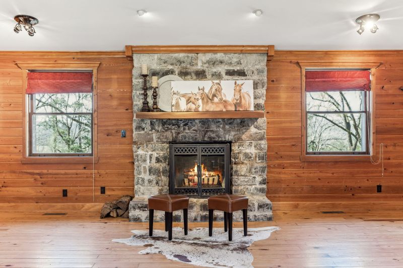 1910 W Harpeth Rd, Franklin, TN 37064