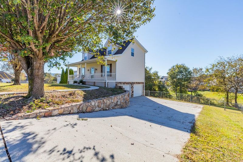 17 Pebblestone Dr, Ringgold, GA 30736