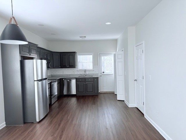 1311 Cashmere Dr, Thompsons Station, TN 37179