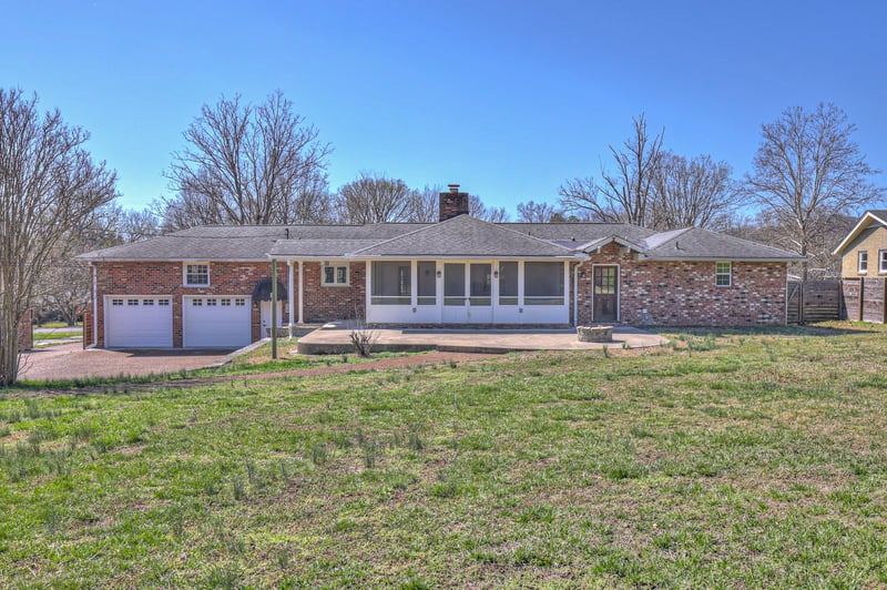 5327 Anchorage Dr, Nashville, TN 37220
