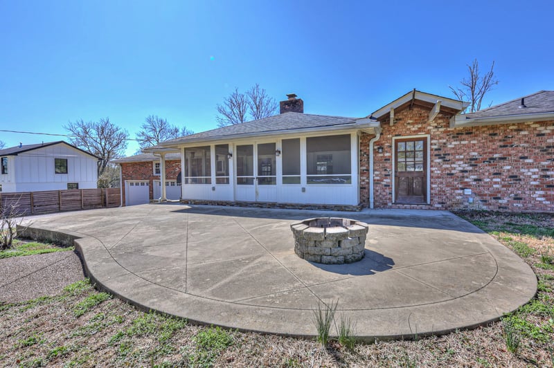 5327 Anchorage Dr, Nashville, TN 37220