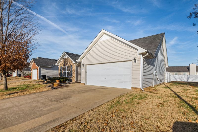 1931 Colyn Ave, Murfreesboro, TN 37128