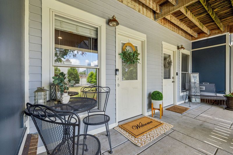 906 Ireland St, Nashville, TN 37208