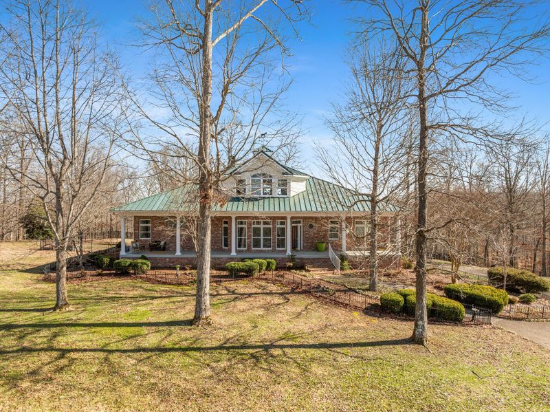 34 Fox Vale Ln, Nashville, TN 37221