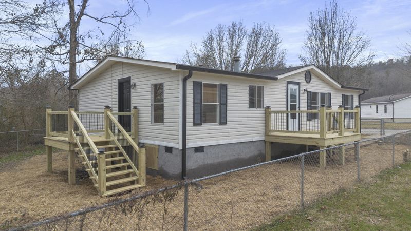 176 Pat Webb Cir, Rossville, GA 30741