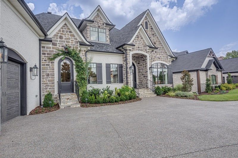 1375 Rozella Way, Gallatin, TN 37066