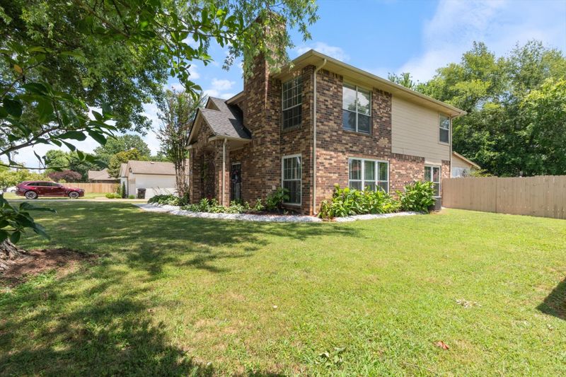 2206 Tedder Blvd, Murfreesboro, TN 37129