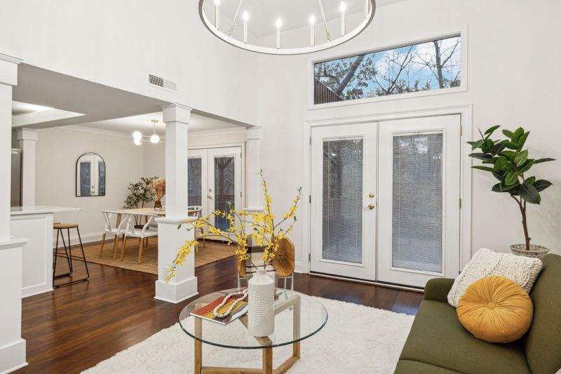 110 Holly Frst, Nashville, TN 37221