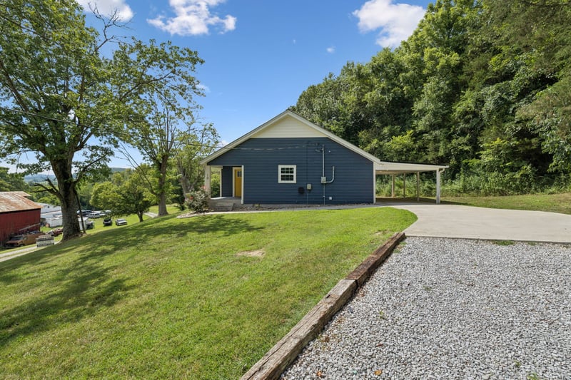 10 Temperance Cir, Hickman, TN 38567