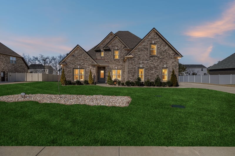 5422 Vermillion Ct, Christiana, TN 37037