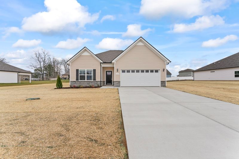 1019 Hickoryridge Dr, Murfreesboro, TN 37129