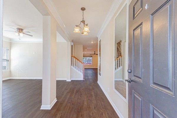 320 Deep Woods Cir, Nashville, TN 37214