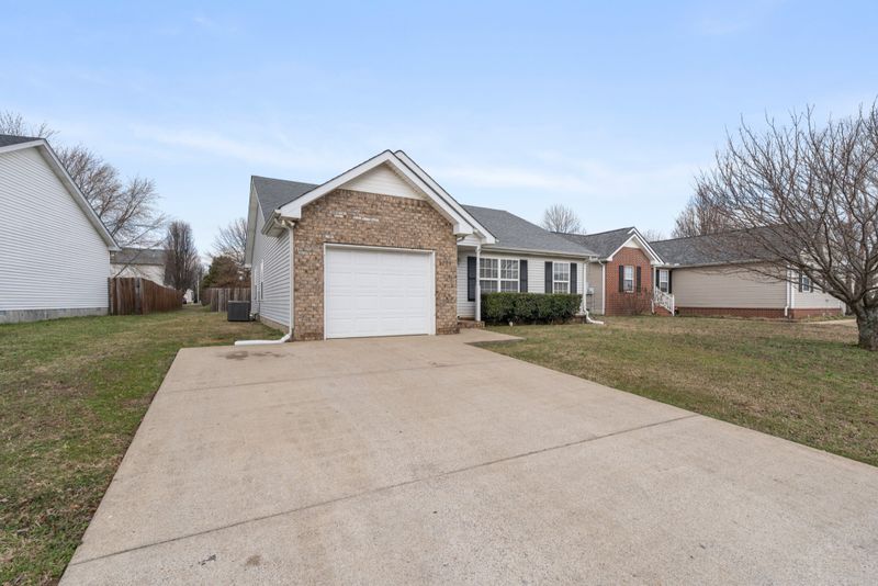 3006 Weybridge Dr, Murfreesboro, TN 37128