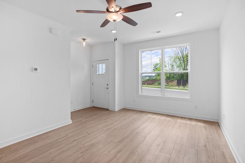 1170 S Dickerson Rd #16, Goodlettsville, TN 37072
