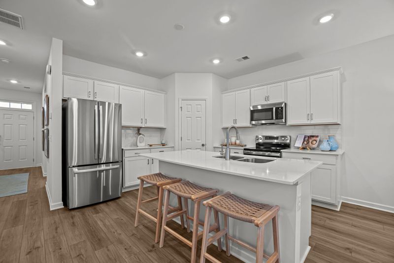 2900 Suzanne Landon Dr #M1, Murfreesboro, TN 37130